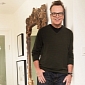 Tom Arnold Shows Off Amazing 89-Pound (40.3 Kg) Weight Loss – Photo