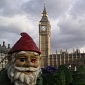 Travelling Gnome Prank Goes Viral on Reddit