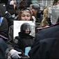 Ukrainian Protesters Face Police with Mirrors to Show Them What They've Become