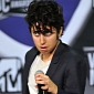 VMAs 2011: Lady Gaga Accused of Ripping Off Annie Lennox with Jo Calderone Routine