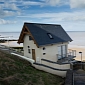 Victorian Toilet Block Turned into Luxury Holiday Home – Photo Gallery