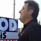 Vince Gill Confronts the Westboro Baptist Church, Is Awesome – Video