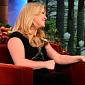 Watch: Kelly Clarkson Performs “Catch My Breath” on Ellen