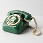 Watch: Kids Try to Use an Obsolete Rotary Phone