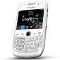 White BlackBerry Curve 3G in the UK
