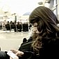 Airport Experiment Shows That People Recklessly Connect to Any Open WiFi Hotspot