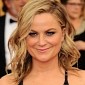 Amy Poehler Criticized for Inappropriate R. Kelly, Blue Ivy Joke on “Difficult People”