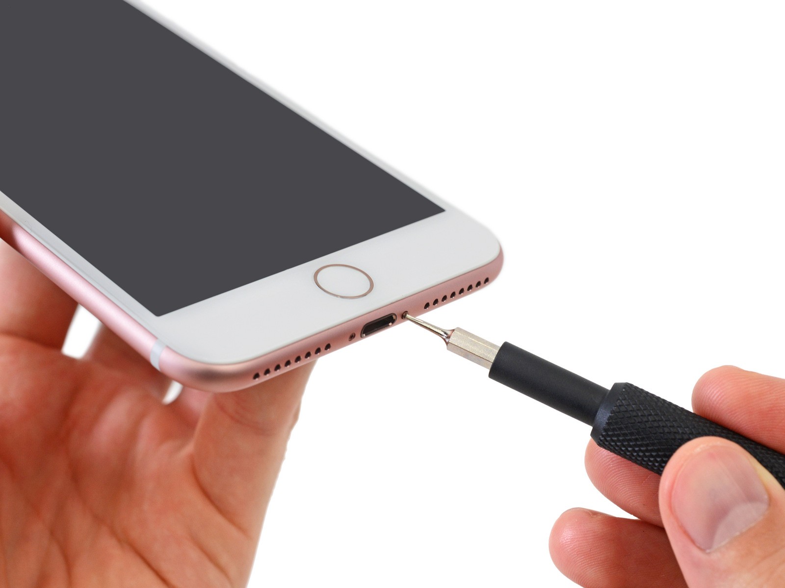 Apple iPhone 7 Plus Comes with 2,900 mAh Battery, Teardown Reveals
