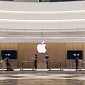 Apple Opens an Apple Store in Wuhan