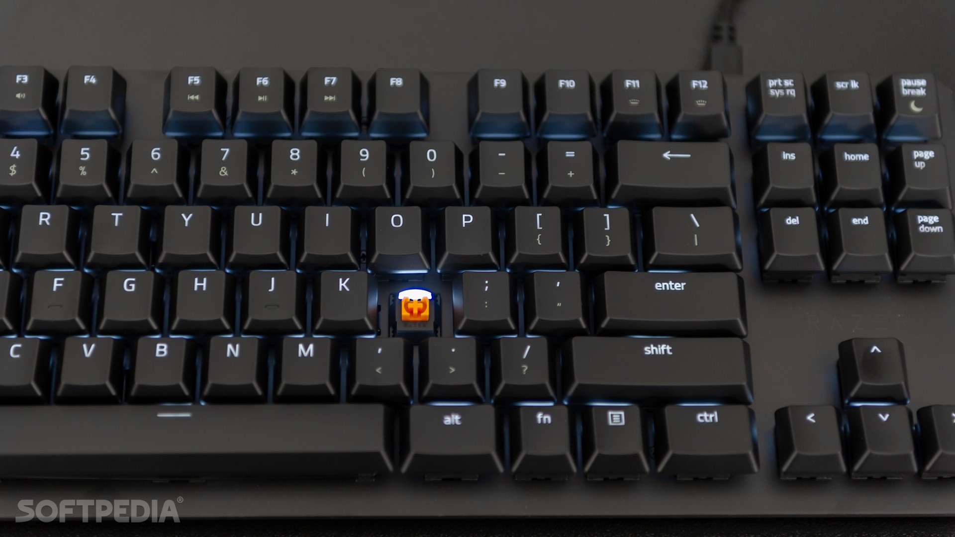 BlackWidow Lite Review - An Almost Perfect Keyboard for Gaming and Office