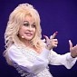 Dolly Parton Doesn’t Have Stomach Cancer, Just Kidney Stones