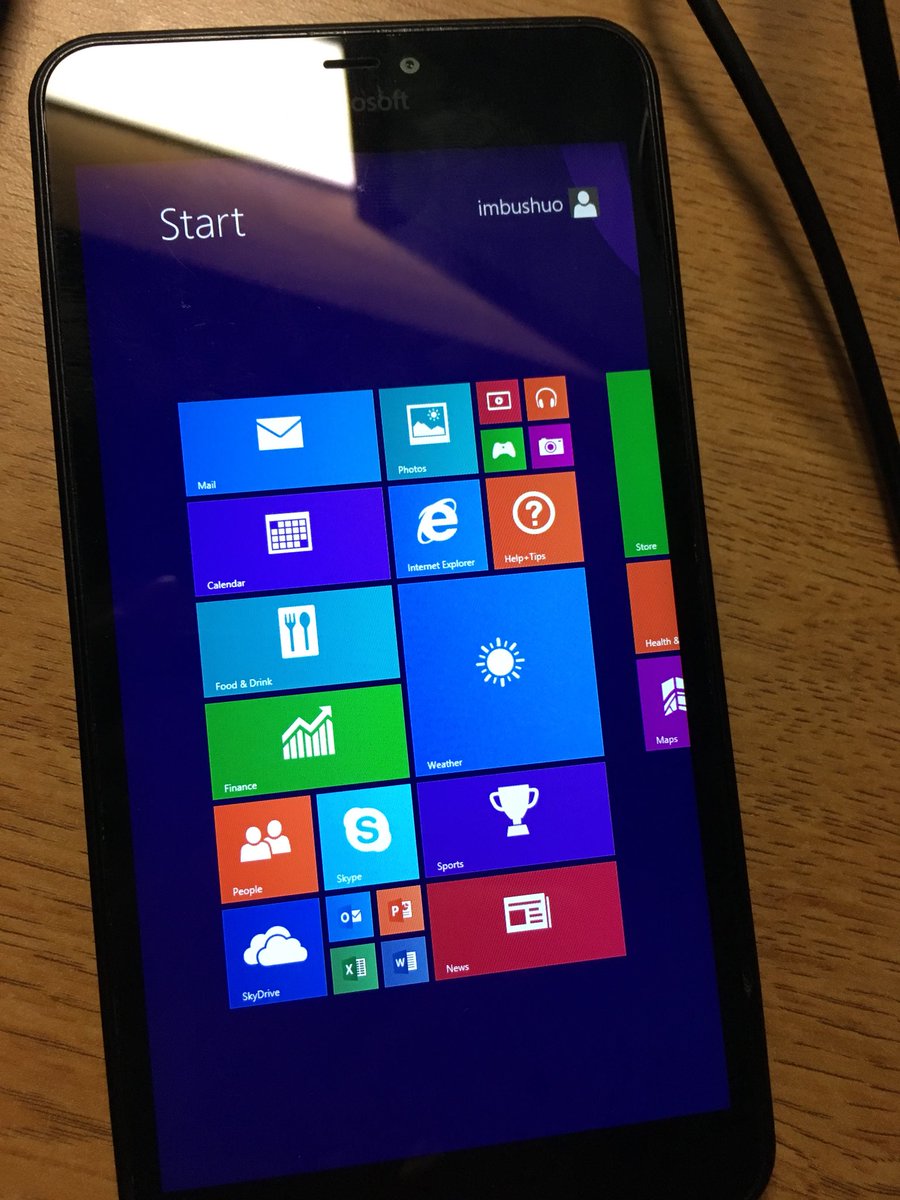 Here’s a Windows Phone Running Windows RT with Full Desktop and Start