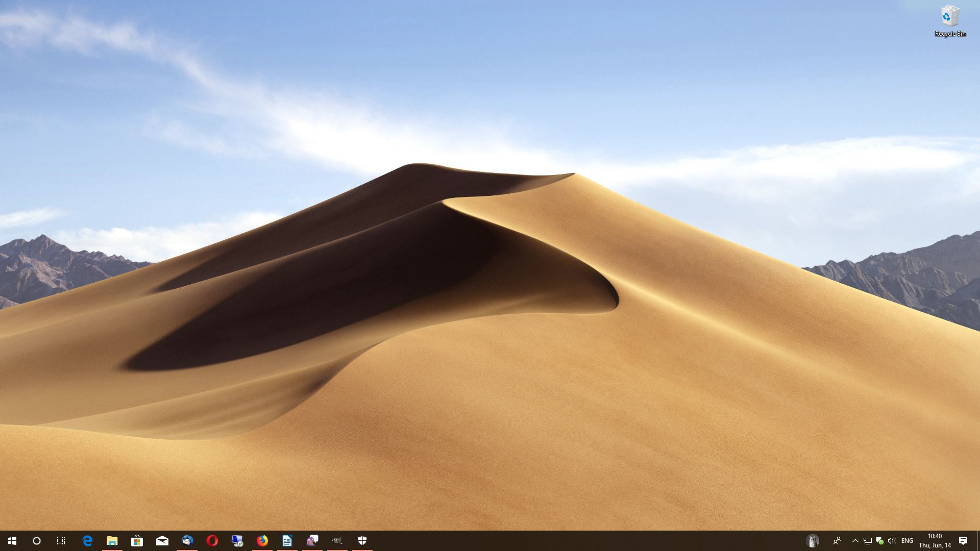 How to Use macOS Mojave Dynamic Desktop Feature on Windows 10