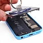 iFixit Tears Down iPhone 5c – Video