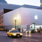 iPhone 5 Will Be Physically Available at 8:00 AM This Friday