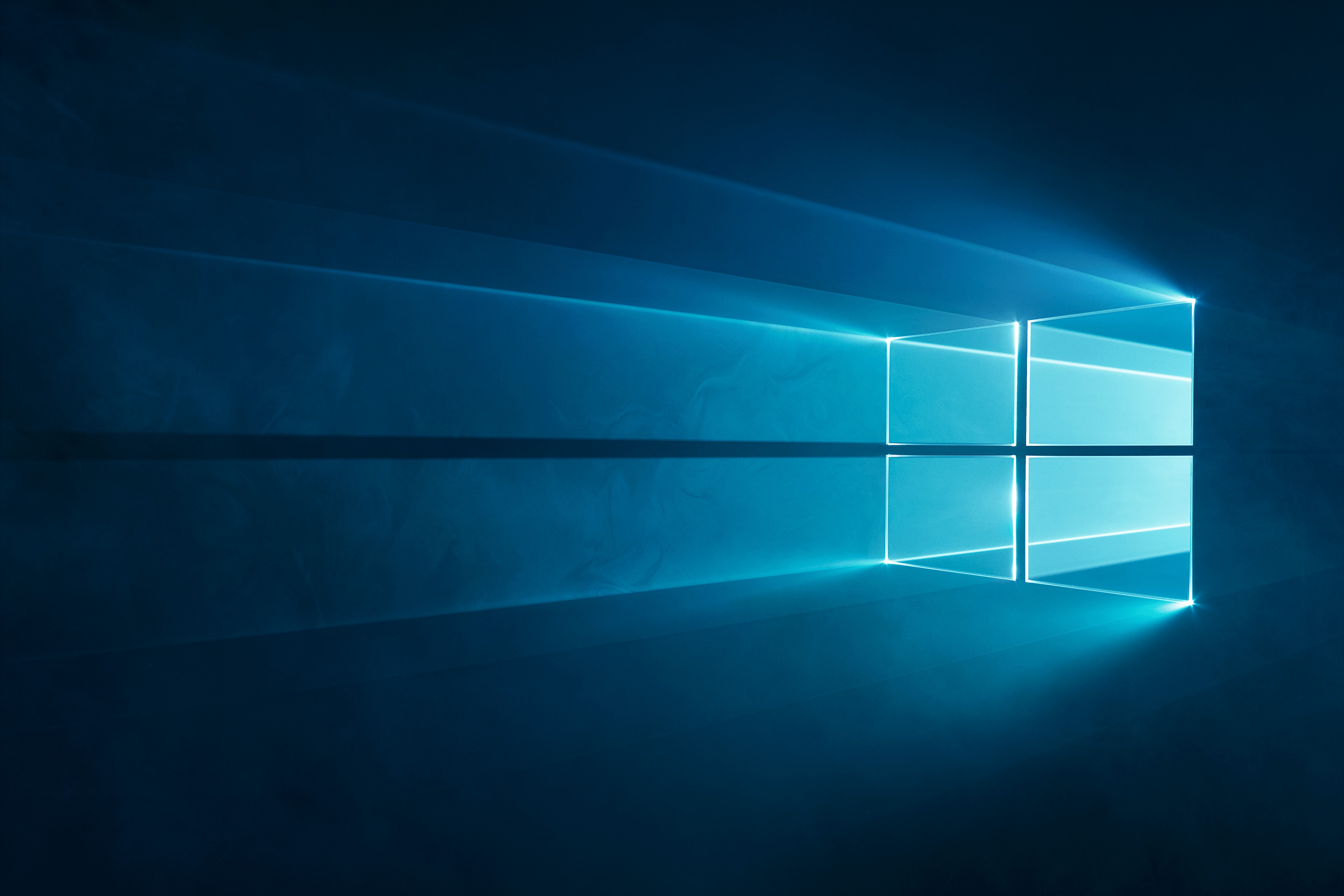 Microsoft đã cải tiến Chế độ tối trên Windows 10 để tránh gây mỏi mắt, tăng độ chuyên nghiệp cho các ứng dụng hỗ trợ chế độ tối. Cải tiến này sẽ mang đến cho bạn một trải nghiệm tốt hơn khi sử dụng máy tính vào ban đêm.