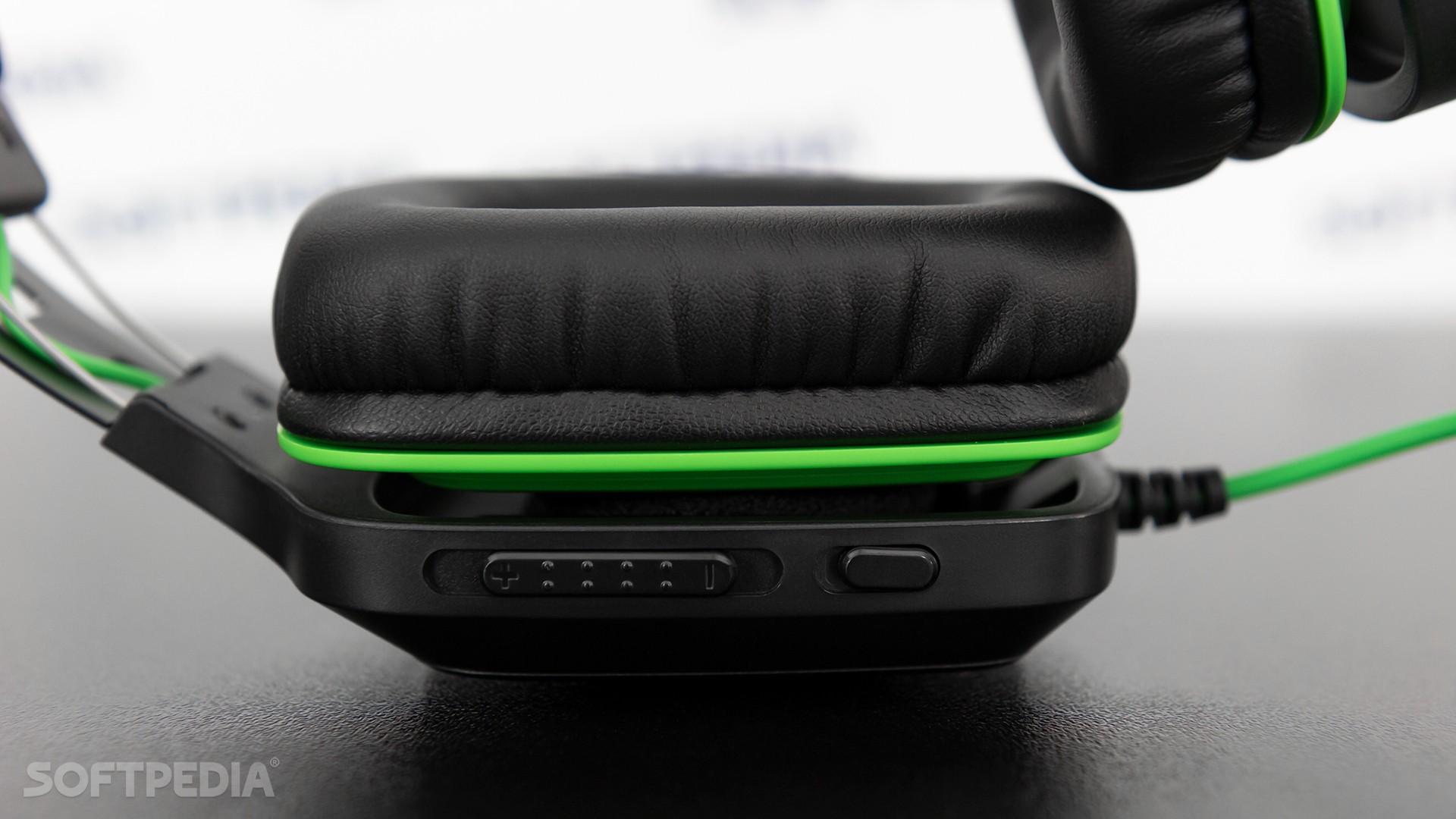 Uithoudingsvermogen Met andere bands touw Razer Electra V2 Review - The Headset a Gamer Should Want