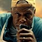 Samsung Releases New Ad for Galaxy S7 Edge Featuring Danny Glover