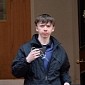 UK Teen That Sold DDoS Tools on the Dark Web Avoids Going to Prison <em>UPDATED</em>