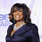 Viral of the Day: Patti LaBelle Is Not Amused by Fan’s Attempt to Disrobe on Stage