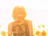 Setting the stage on fire: Taylor Swift opens the American Music Awards 2014