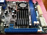 ASRock E350M1 AMD Brazos motherboard heatsinks