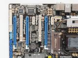 ASRock Extreme6 LGA 1155 Sandy Bridge motherboard expansion slots