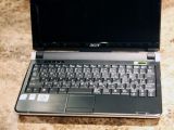 Acer Aspire One 10-inch netbook hands-on pictures