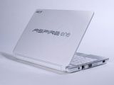 Acer Aspire One D527 netbook back right