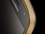 Blackberry Gold Swarovski Bold 9900