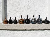 Bottles that served to store wine and other spirits