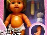 A fetus is included in the pregnant doll box