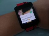 Android Wear smartwatch with WhatsApp