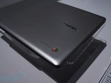 Samsung next-gen Series 5 Chromebook with Celeron CPU - Closed