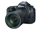 Canon 5DS R with lens on