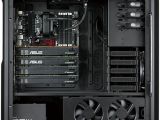 Cooler Master Cosmos II XL-ATX case with 4-way SLI/Crossfire support with installed system