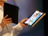 The new Dell tablet looks quite similar to the Lenovo Yoga