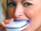 The Ionic Teeth Whitener in action