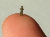 Zealot Miniatures 3 mm Navy crew member