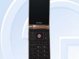 Gionee W900 (front opened)