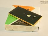 Gold-plated Lumia 930 rear view