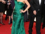 Golden Globes 2011: Mila Kunis