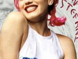 Gwen Stefani back in her No Doubt days, rocking the pink