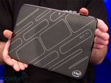 Intel Medfield tablet