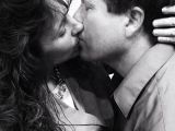 Jessa's parents, Michelle and Jim Bob Duggar replicate the kiss