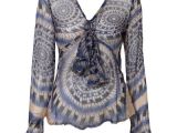 A loose Aztec-print blouse for long summer days