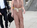 This is how Lady Gaga dresses for a long flight
