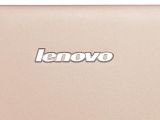 Lenovo Yoga 3 Pro in gold