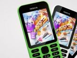 One can play games on Nokia 215