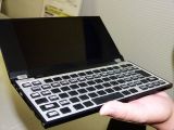 NEC MGX Android notebook prototype - In hand